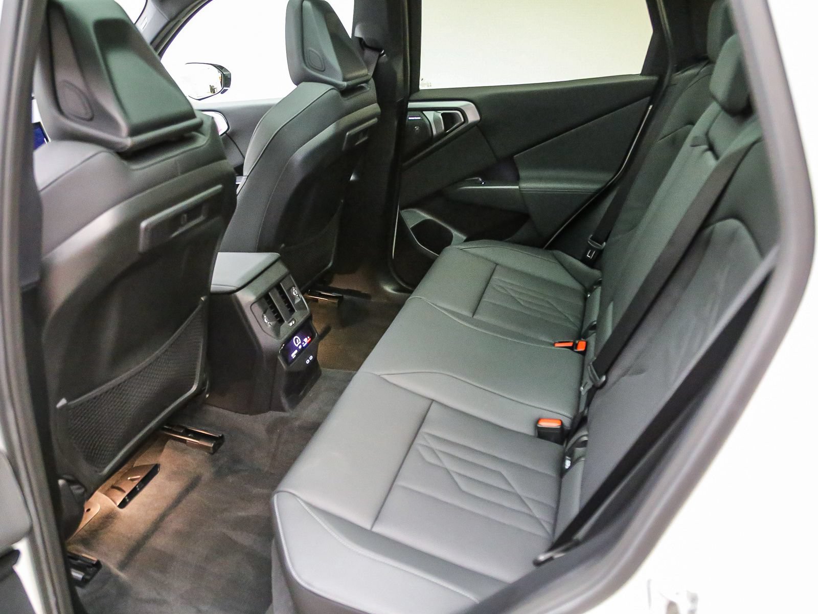 Used 2026 BMW X3 xDrive30i w/ Convenience Package AWD/4WD image 20