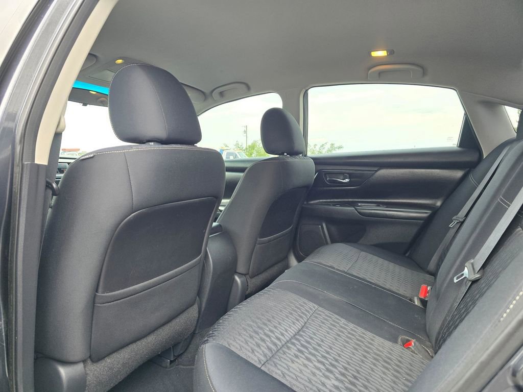 Used 2018 Nissan Altima 2.5 S w/ S Convenience Package FWD image 13