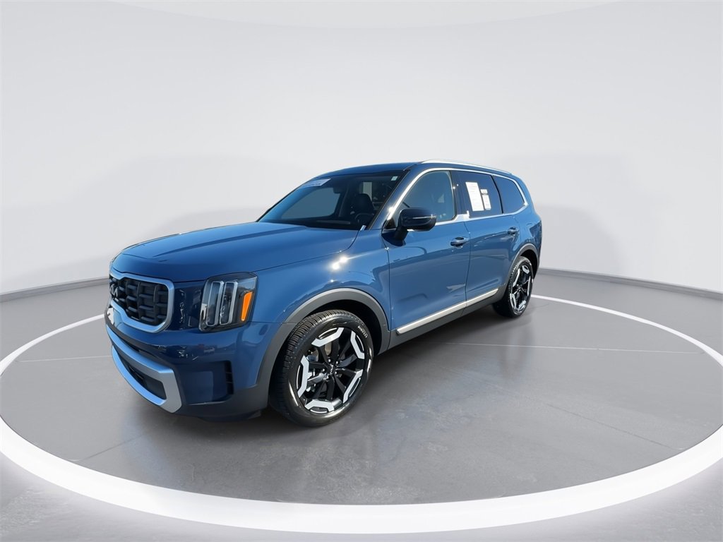 Used 2024 Kia Telluride S w/ S Sunroof Package video 4