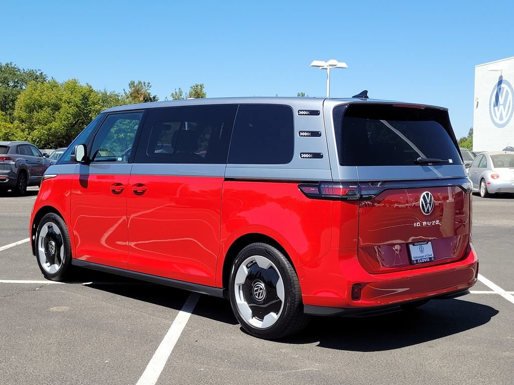 New 2025 Volkswagen ID. Buzz Pro S Plus RWD image 7