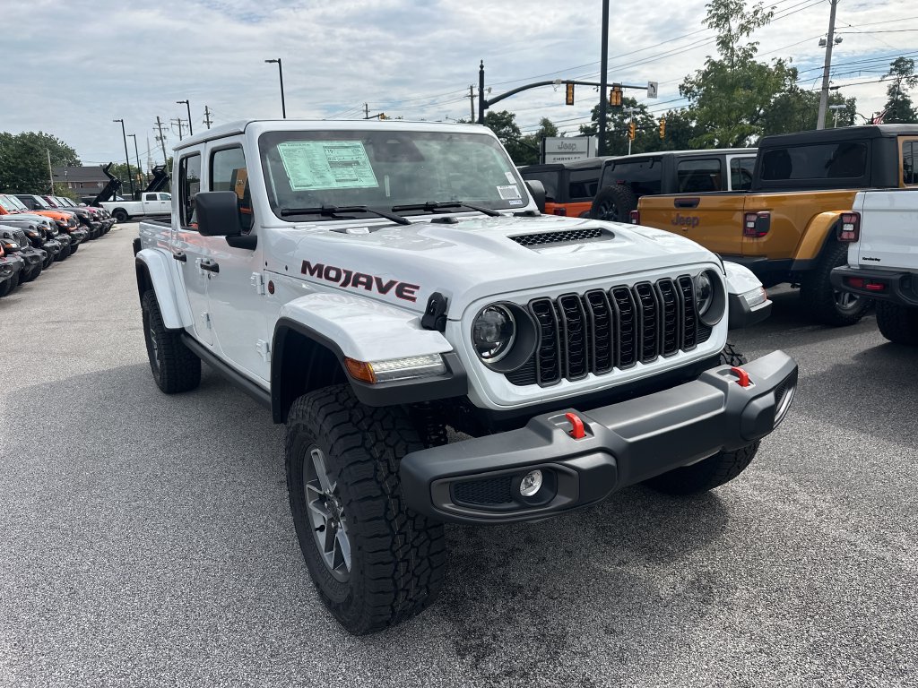 New 2026 Jeep Gladiator Mojave AWD/4WD image 4