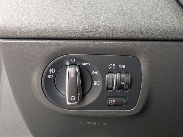 Used 2008 Audi TT 2.0T image 14