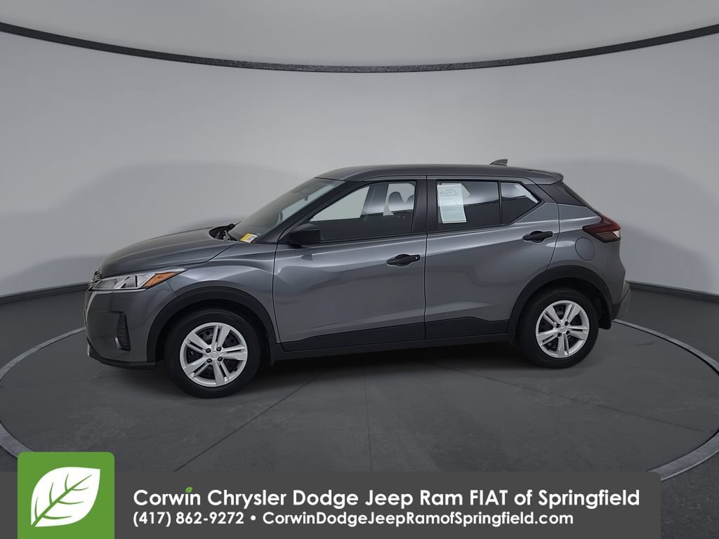 Used 2024 Nissan Kicks S FWD image 8