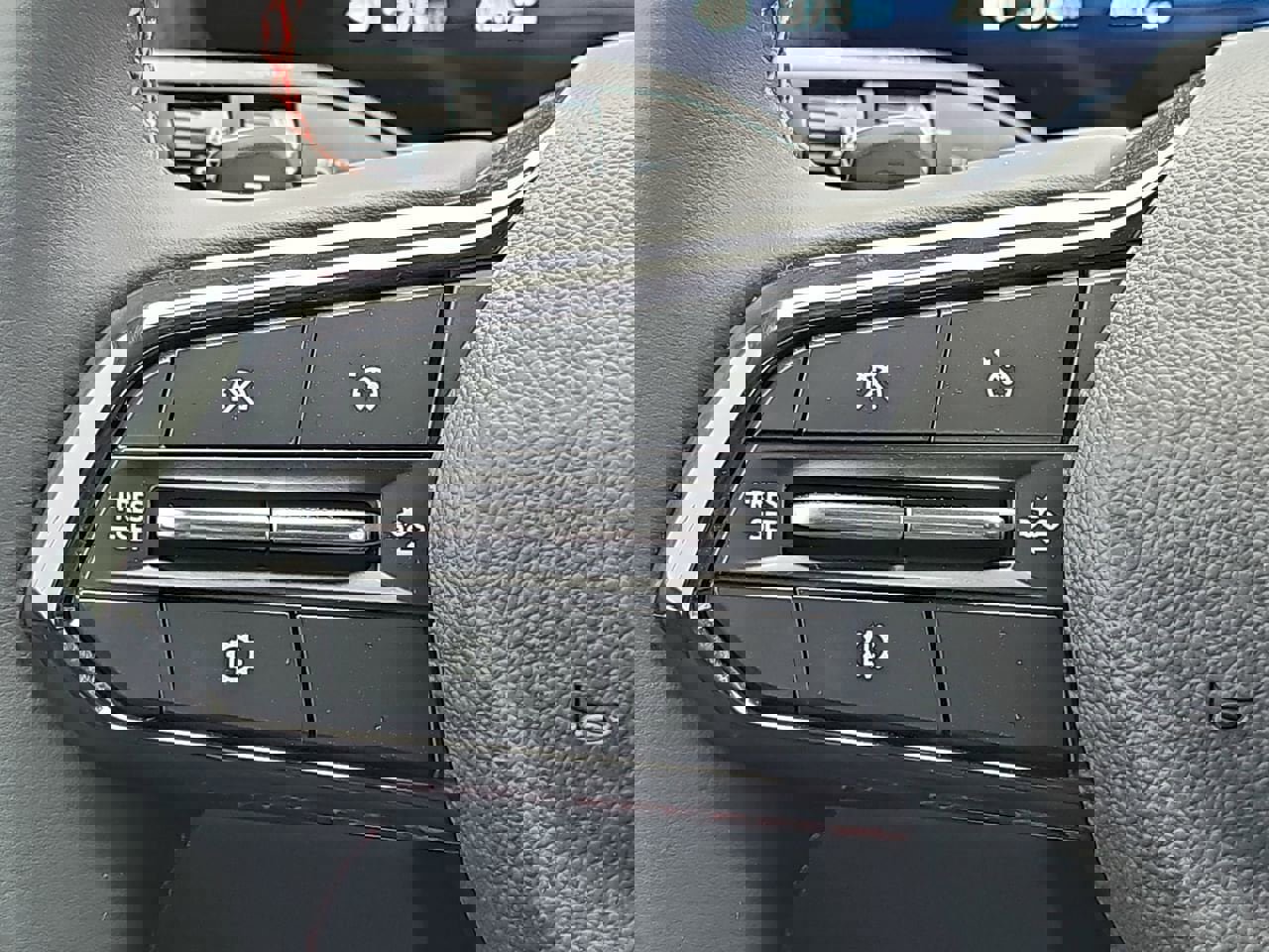 New 2026 Chevrolet Equinox RS w/ Convenience Package III image 18