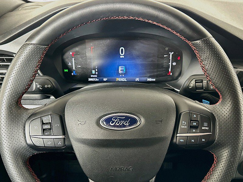 Used 2025 Ford Escape ST-Line Select AWD/4WD image 12