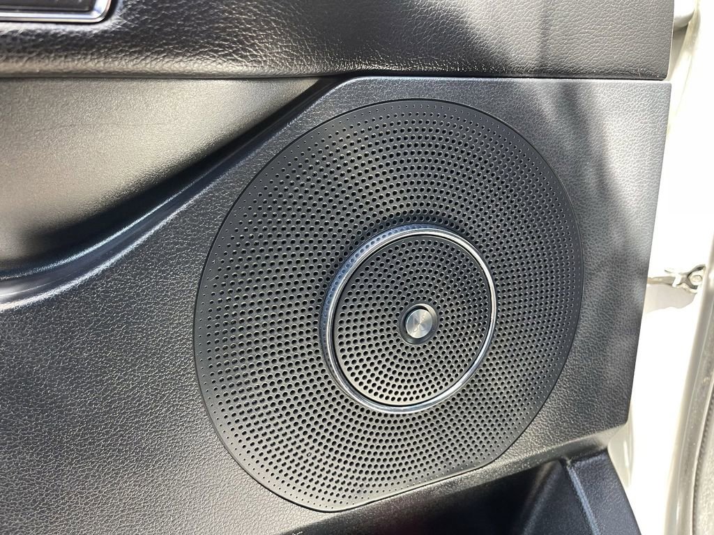 Used 2020 Ford Expedition Limited image 23