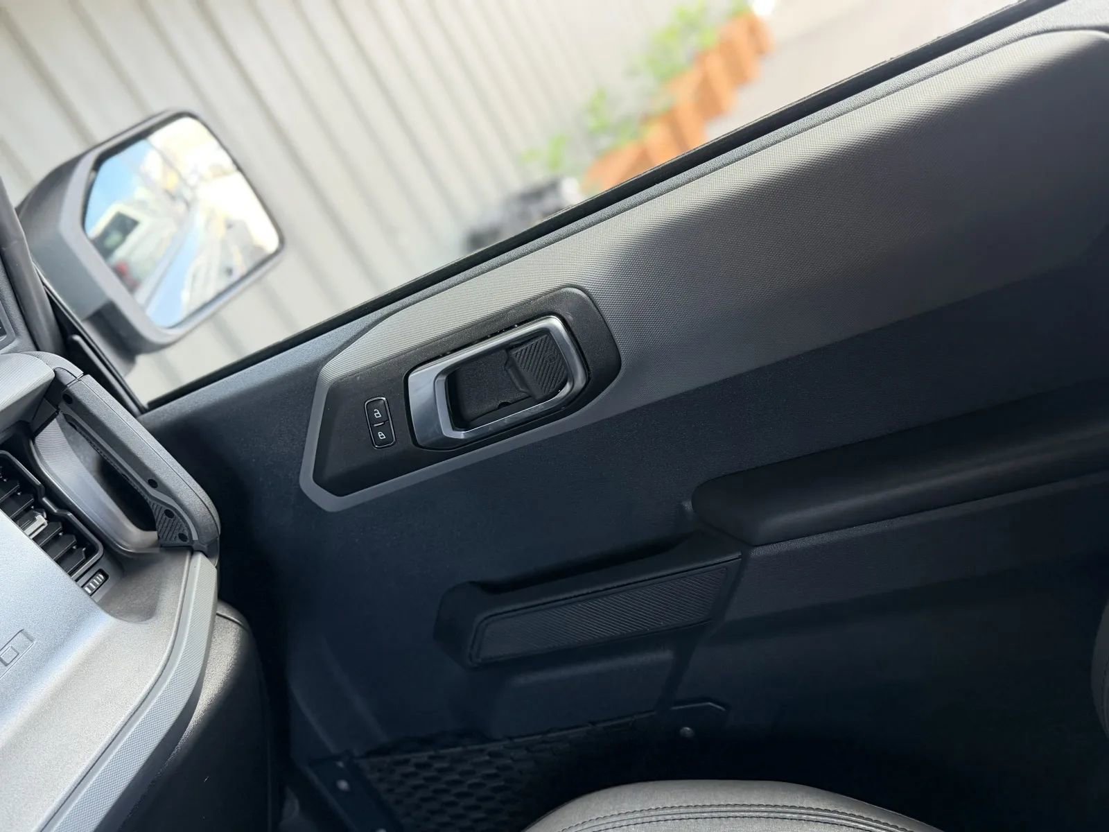 Used 2024 Ford Bronco Big Bend image 40