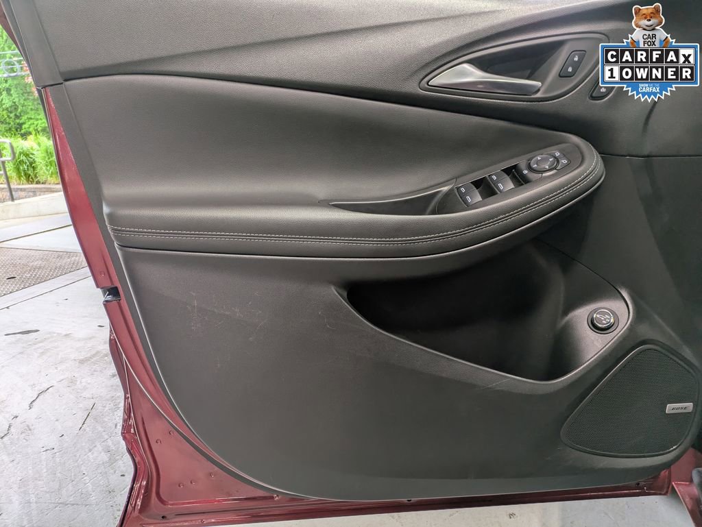 Used 2024 Buick Encore GX Avenir w/ Avenir Technology Package FWD image 8