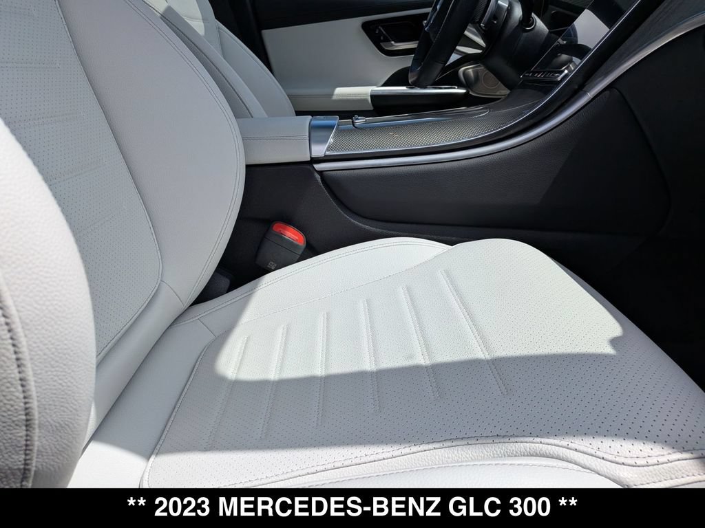 Certified 2023 Mercedes-Benz GLC 300 4MATIC image 27