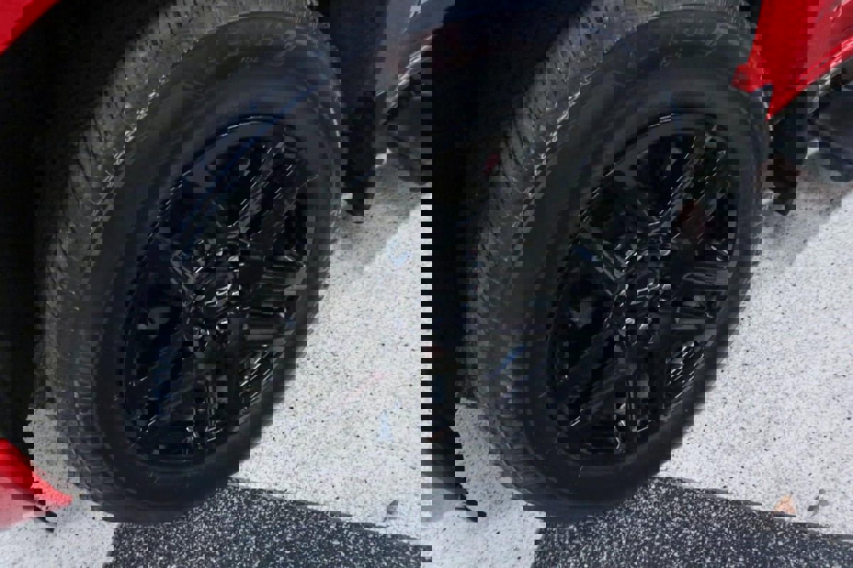 Used 2023 Chevrolet Silverado 1500 Custom w/ LPO, Dark Essentials Package image 32