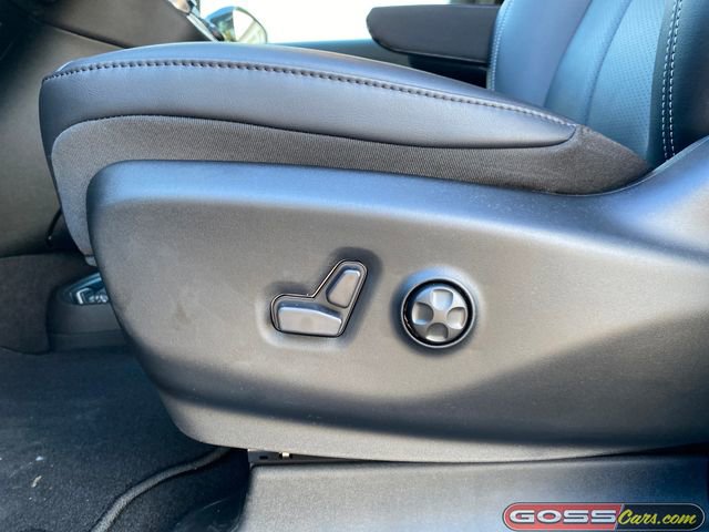 New 2026 Chrysler Pacifica Select FWD image 25