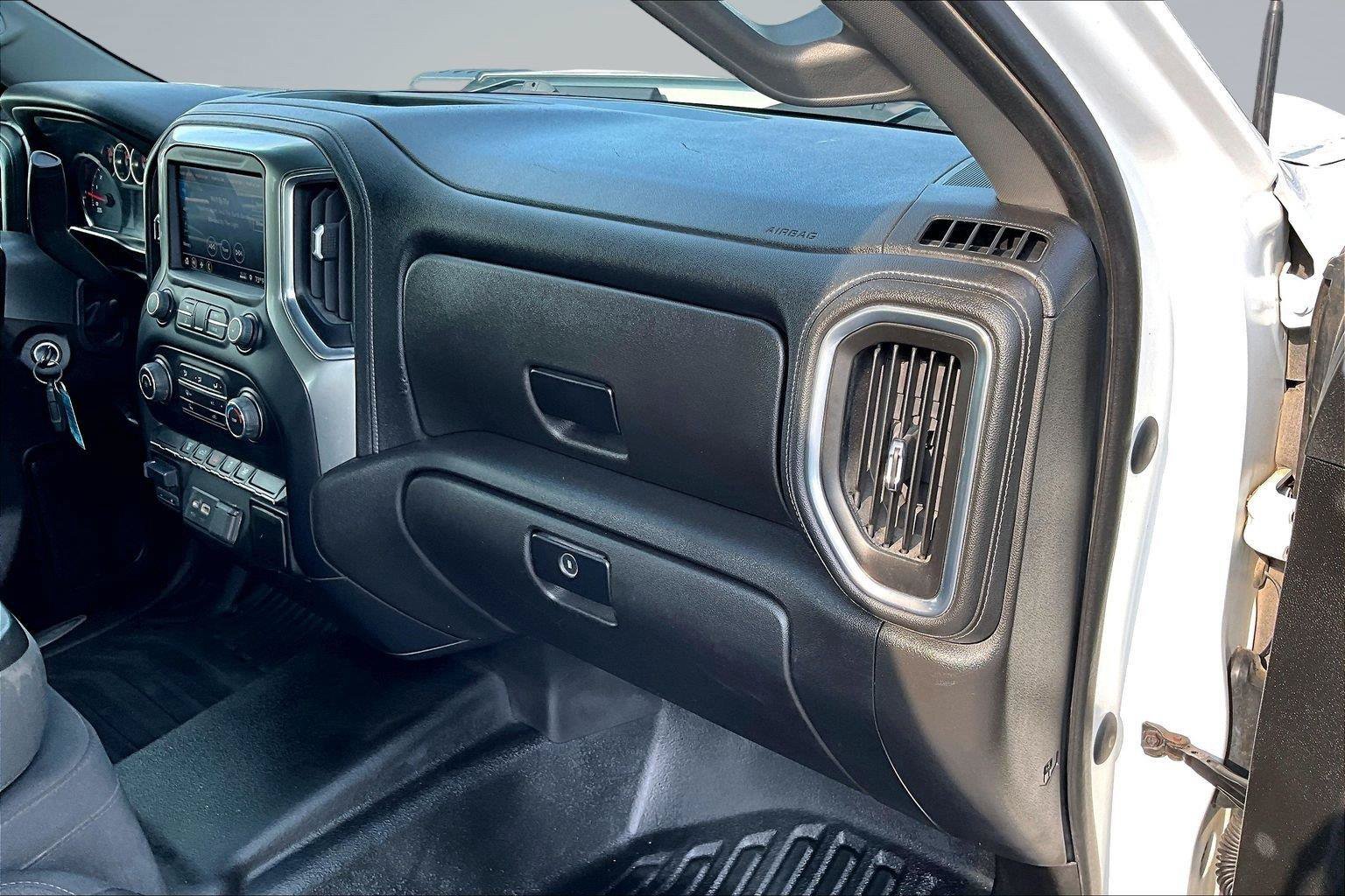 Used 2021 Chevrolet Silverado 3500 LT w/ Gooseneck/5TH Wheel Package AWD/4WD image 18
