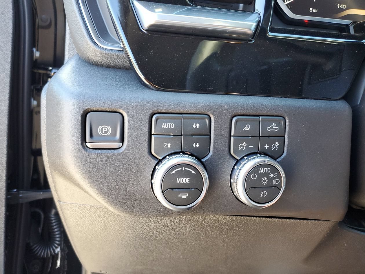 New 2026 GMC Sierra 1500 SLT w/ SLT Premium Plus Package AWD/4WD image 32