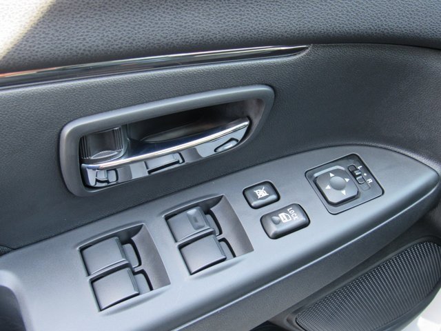 New 2025 Mitsubishi Outlander Sport ES image 12