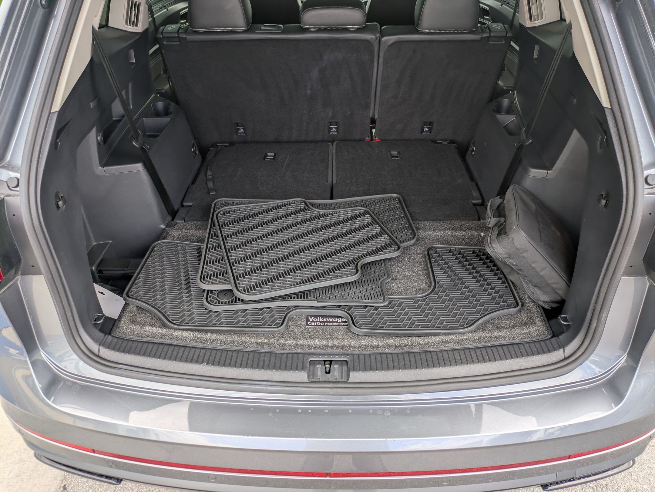 Certified 2023 Volkswagen Atlas SEL R-Line AWD/4WD image 33