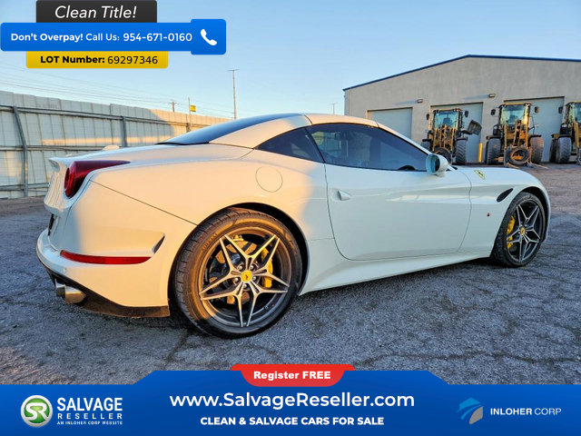 Used 2015 Ferrari California T RWD image 4