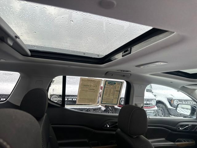 Used 2022 GMC Acadia SLE w/ Driver Convenience Package image 29