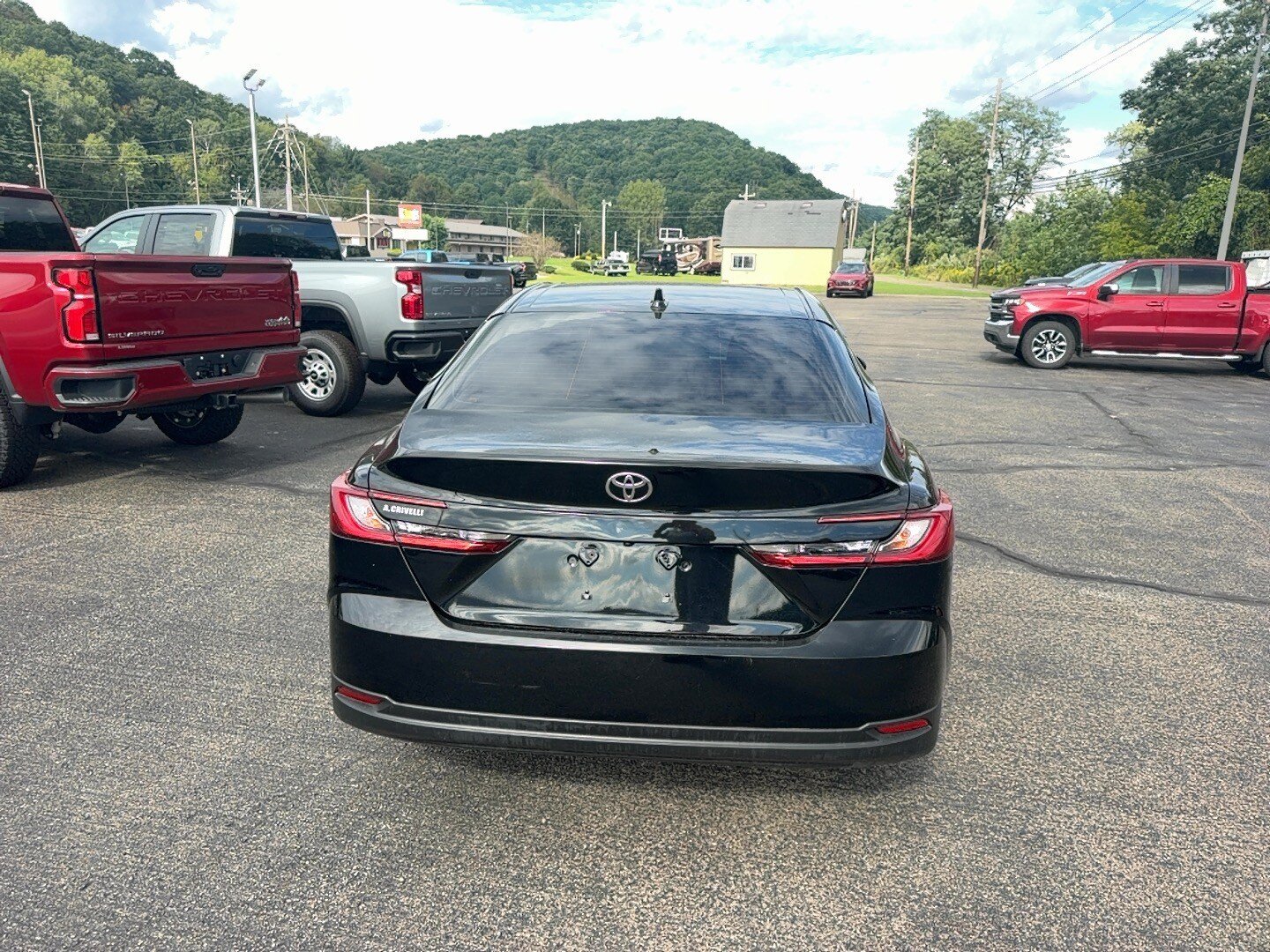 Used 2025 Toyota Camry LE w/ Convenience Package AWD/4WD image 6