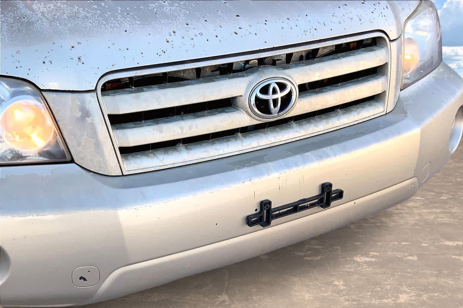 Used 2005 Toyota Highlander 4WD V6 w/ 3rd Row image 33