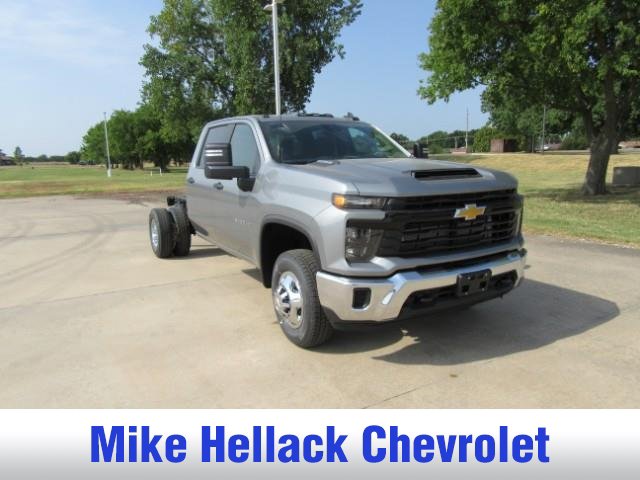 New 2026 Chevrolet Silverado 3500 W/T w/ WT Convenience Package AWD/4WD image 1