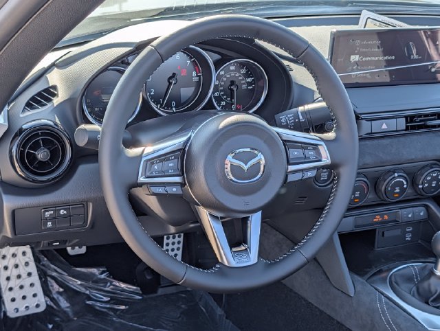 New 2026 MAZDA MX-5 Miata Club w/ Brembo/BBS/Recaro Package RWD image 11