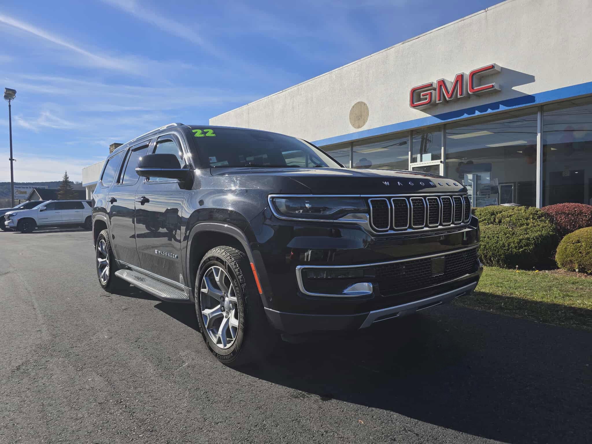 Used 2022 Jeep Wagoneer Series II image 1