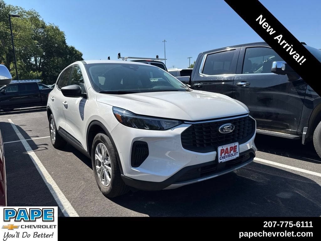Used 2023 Ford Escape Active AWD/4WD video 1