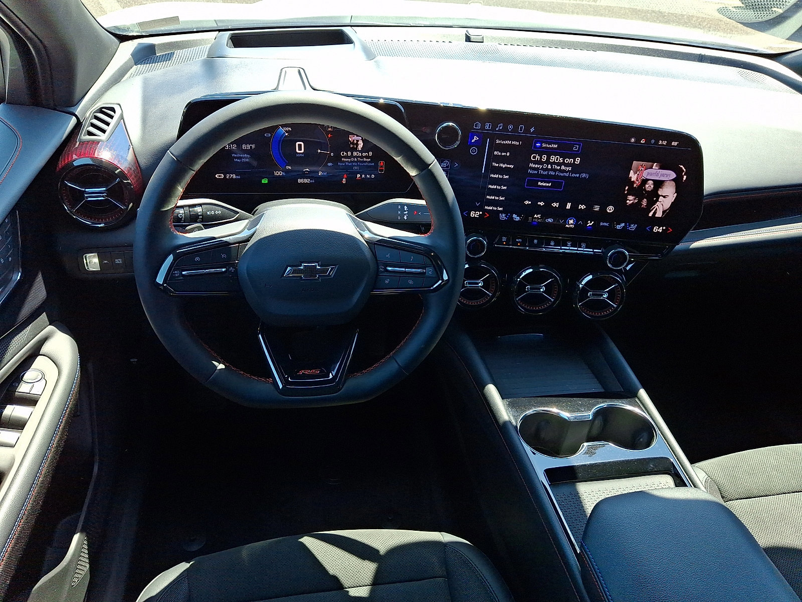 Used 2024 Chevrolet Blazer EV RS AWD/4WD image 11