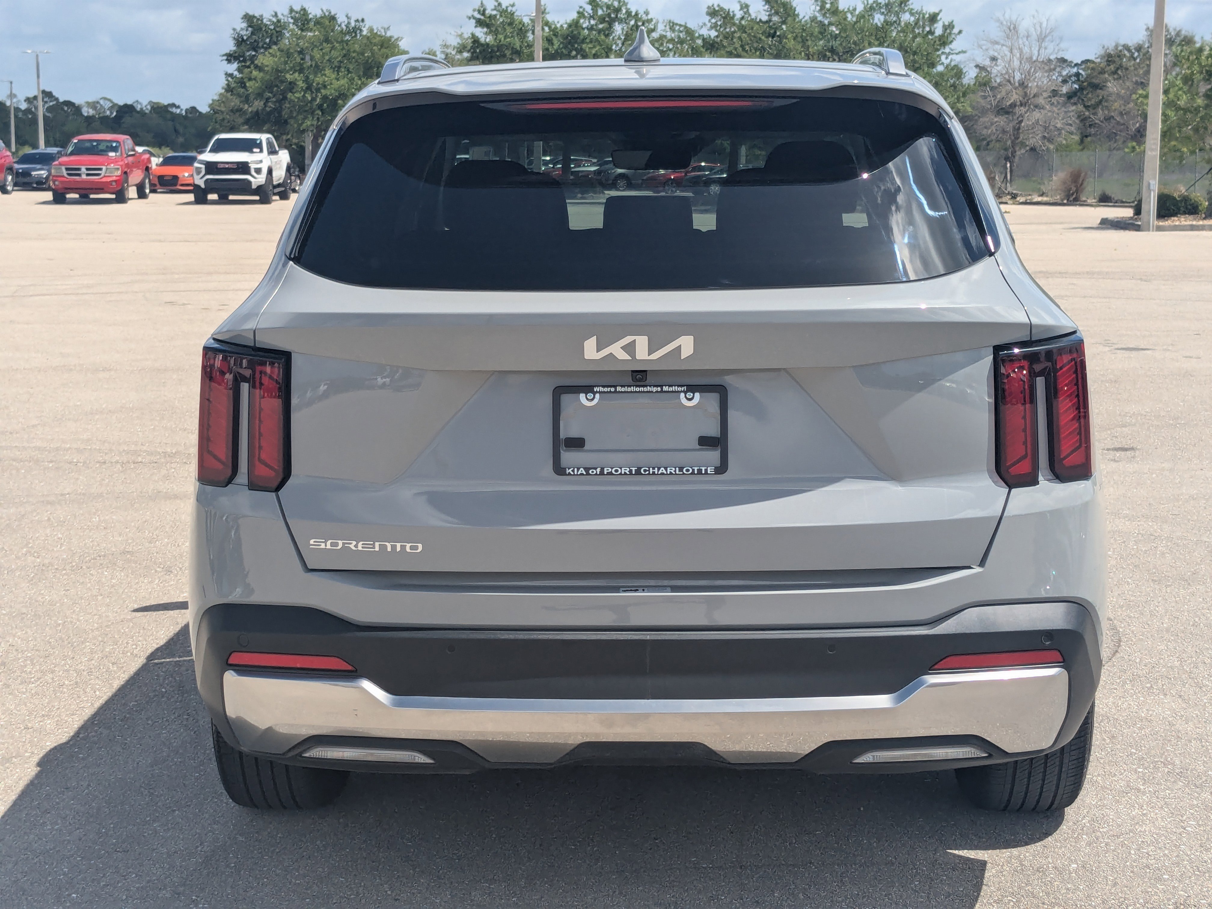 Certified 2024 Kia Sorento S w/ Panoramic Sunroof Package image 6