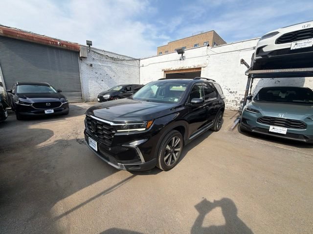 Certified 2023 Honda Pilot Touring