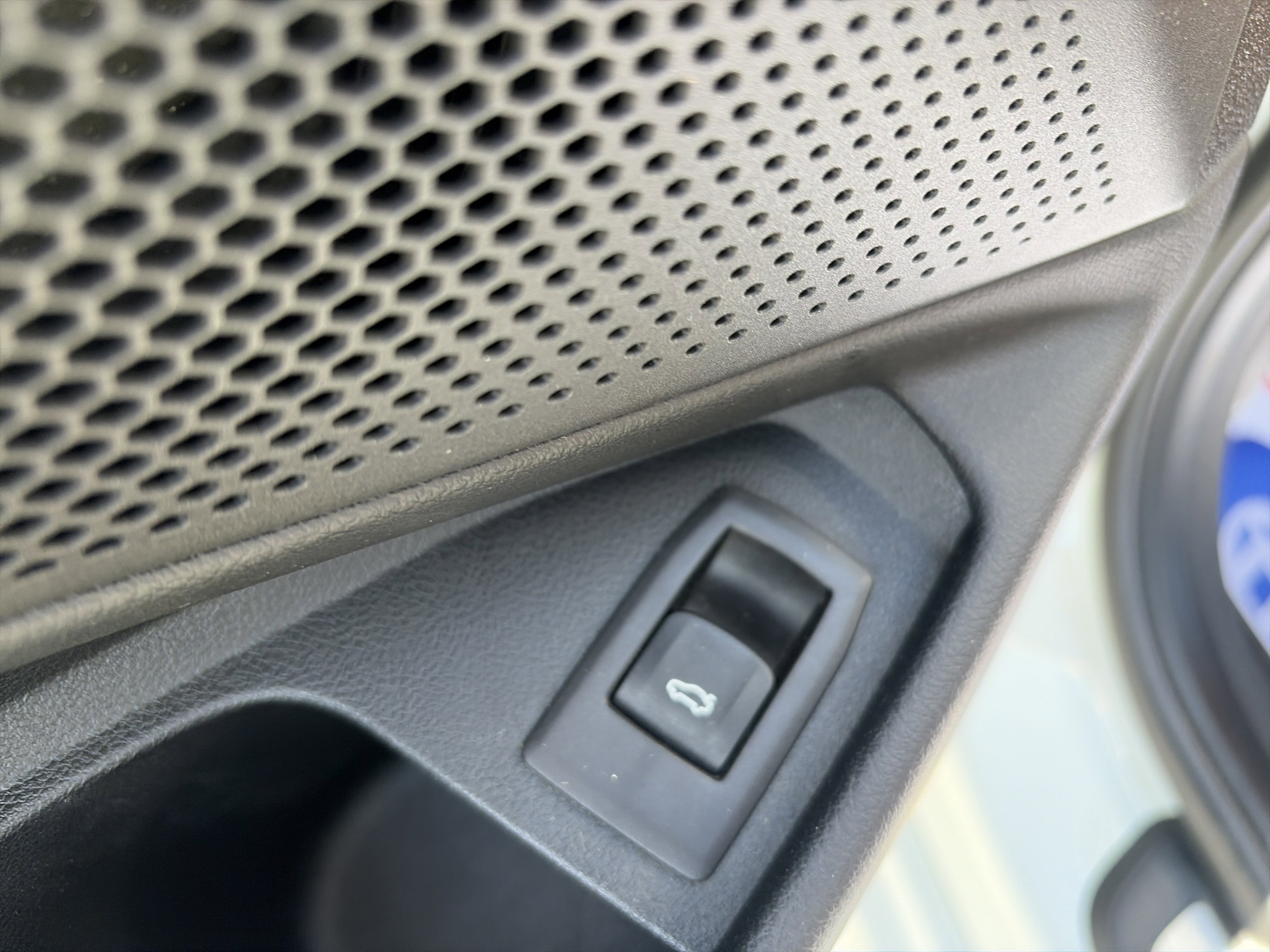 Used 2020 BMW 330i xDrive Sedan w/ Convenience Package image 20