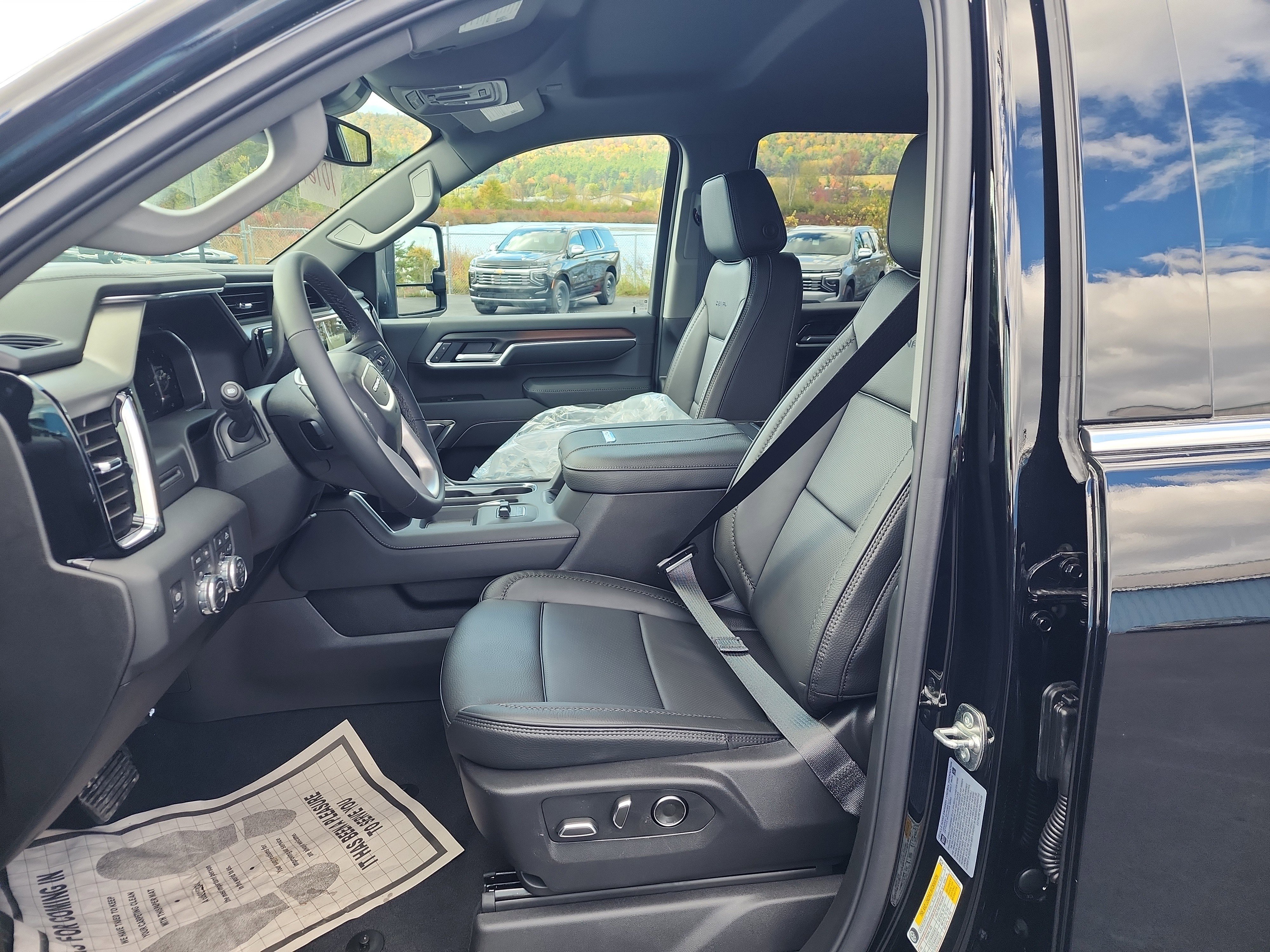 New 2026 GMC Sierra 2500 Denali image 11