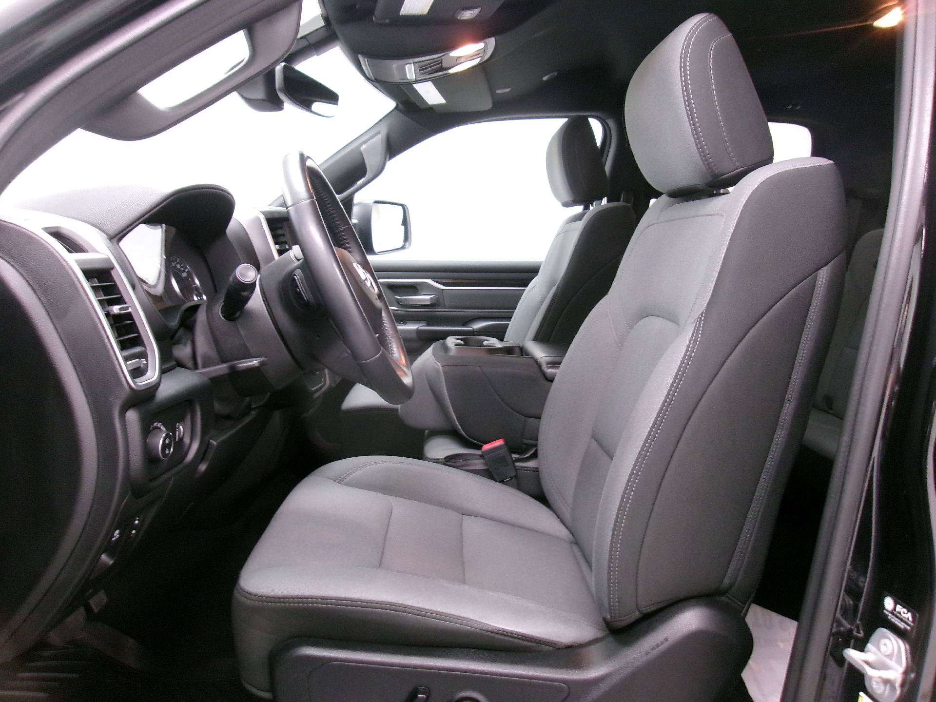 Used 2021 RAM 1500 Big Horn AWD/4WD image 8