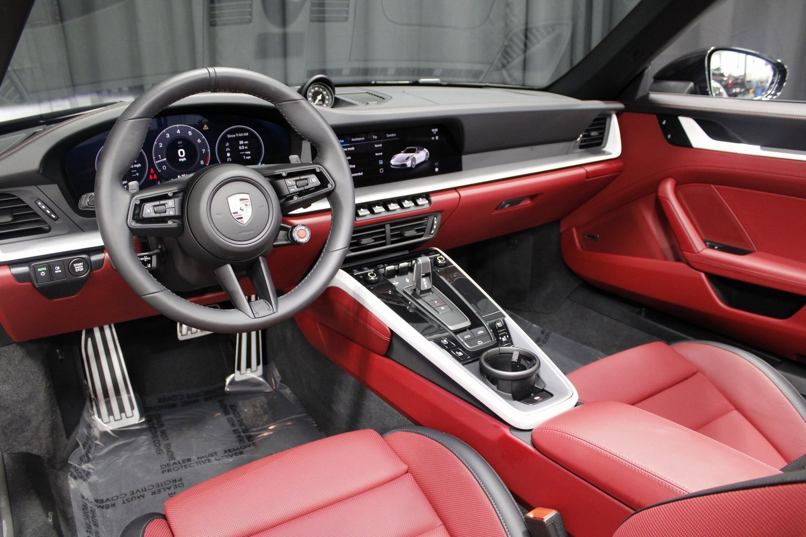 Certified 2025 Porsche 911 Carrera image 4