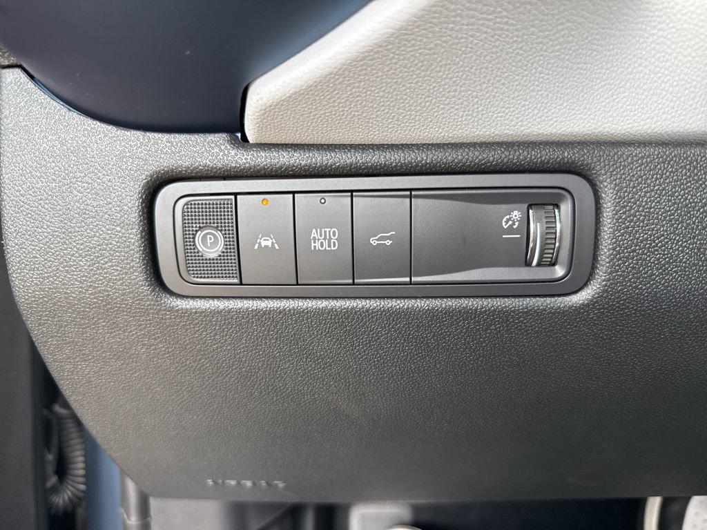 Used 2025 Chevrolet Equinox EV LT FWD image 60