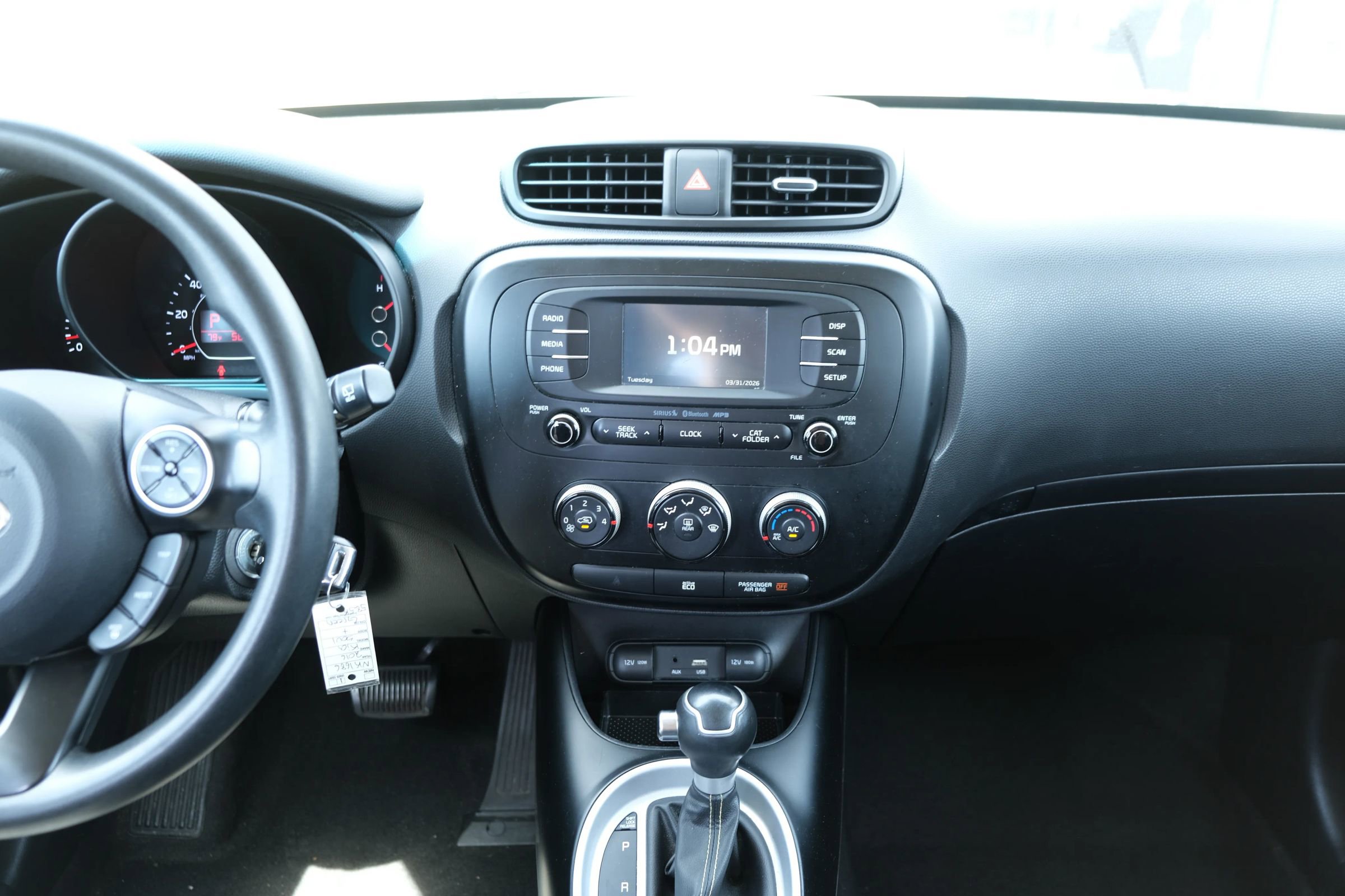Used 2016 Kia Soul + image 23