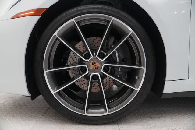 Certified 2023 Porsche 911 Carrera RWD image 9