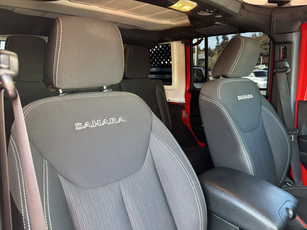 Used 2017 Jeep Wrangler Unlimited Sahara AWD/4WD image 20