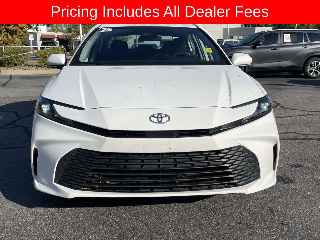 Used 2025 Toyota Camry LE FWD image 8