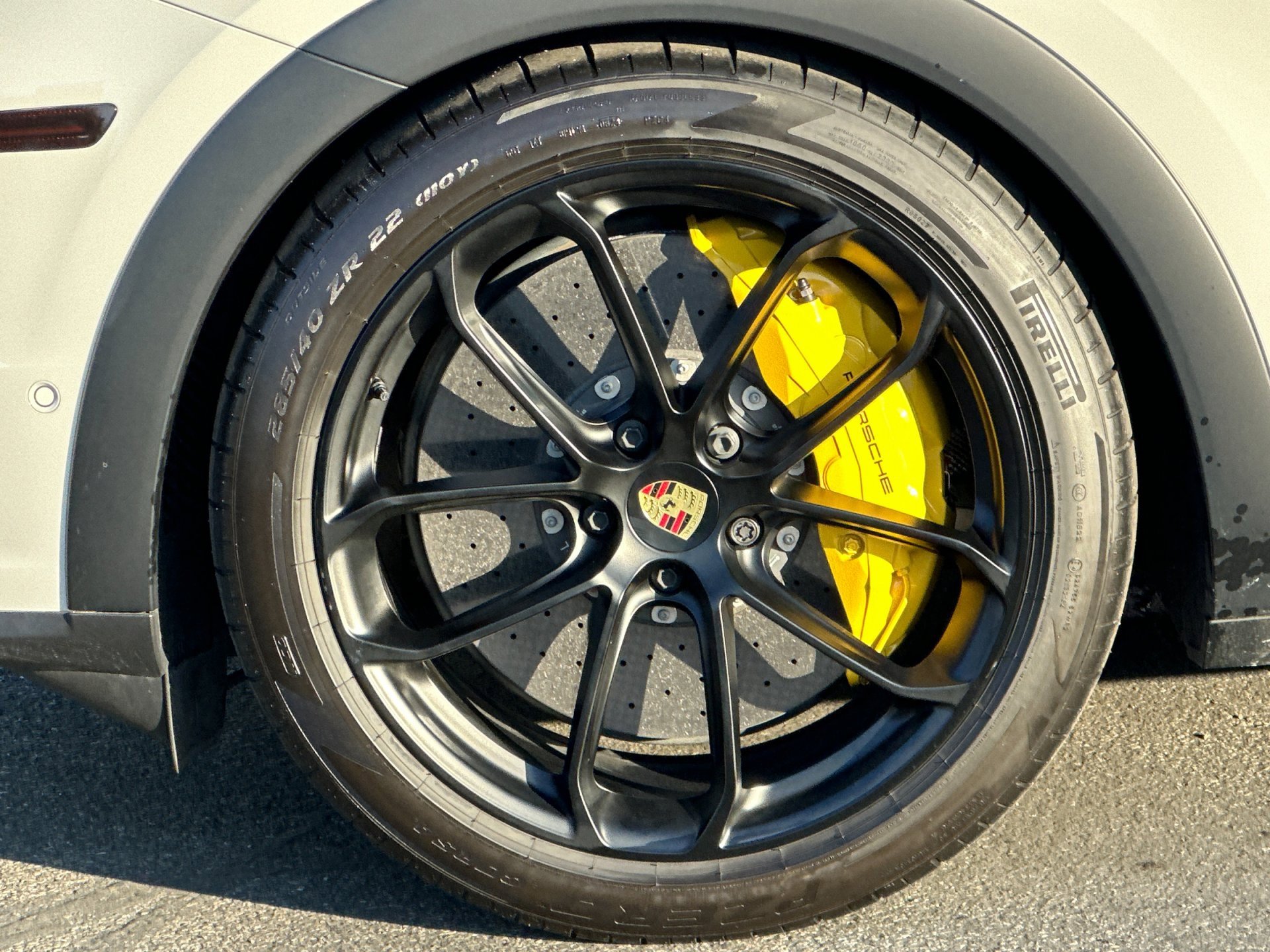 Used 2024 Porsche Cayenne Turbo GT image 33