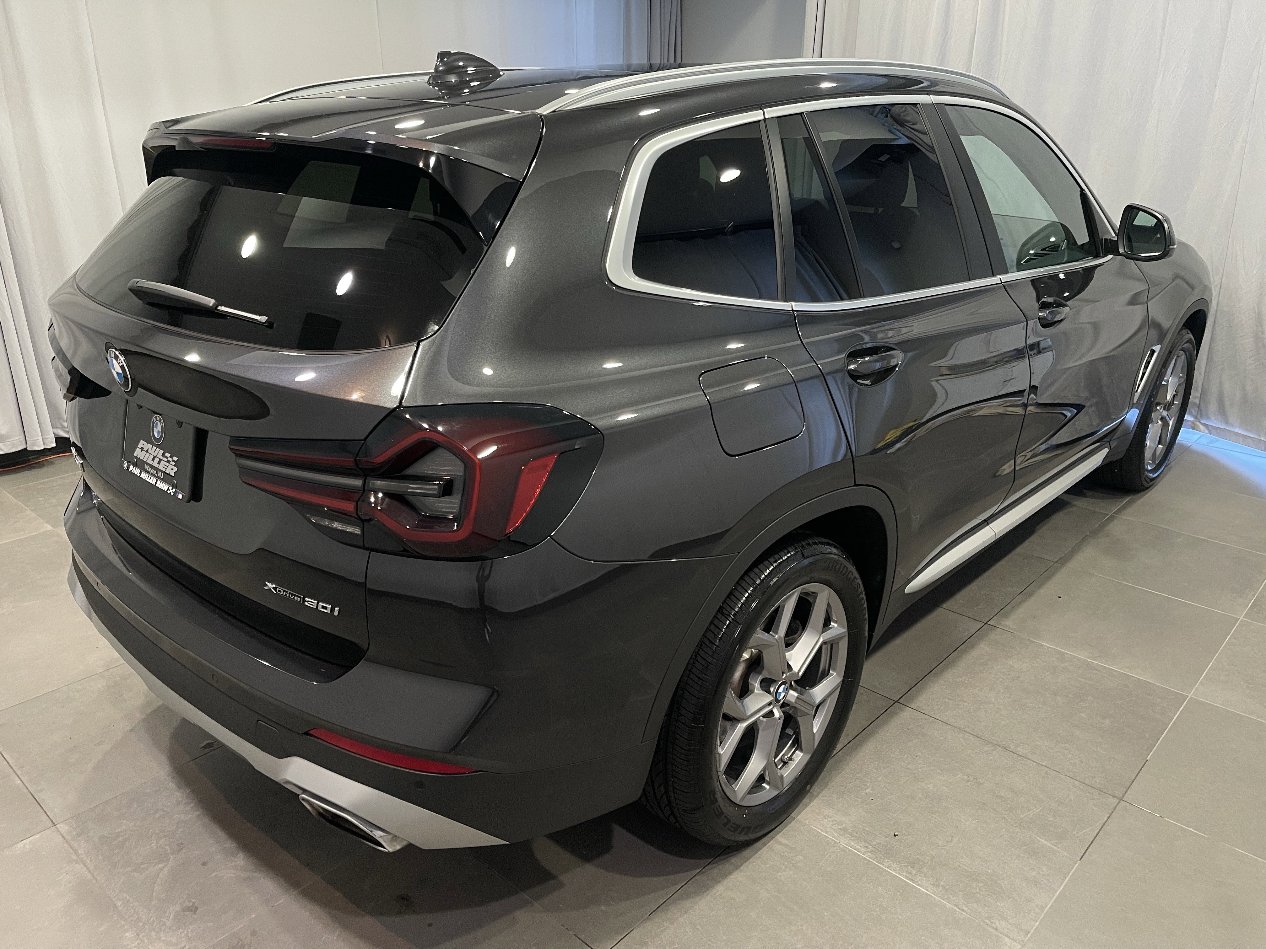 Certified 2023 BMW X3 xDrive30i w/ Convenience Package image 6