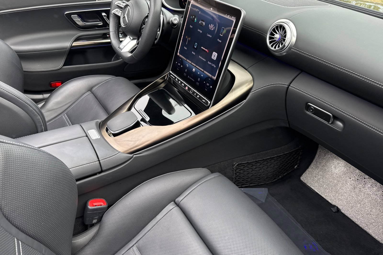 Certified 2024 Mercedes-Benz SL 43 AMG image 17