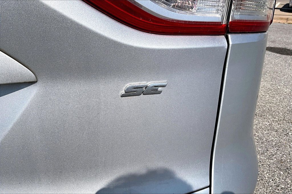 Used 2015 Ford Escape SE FWD image 27