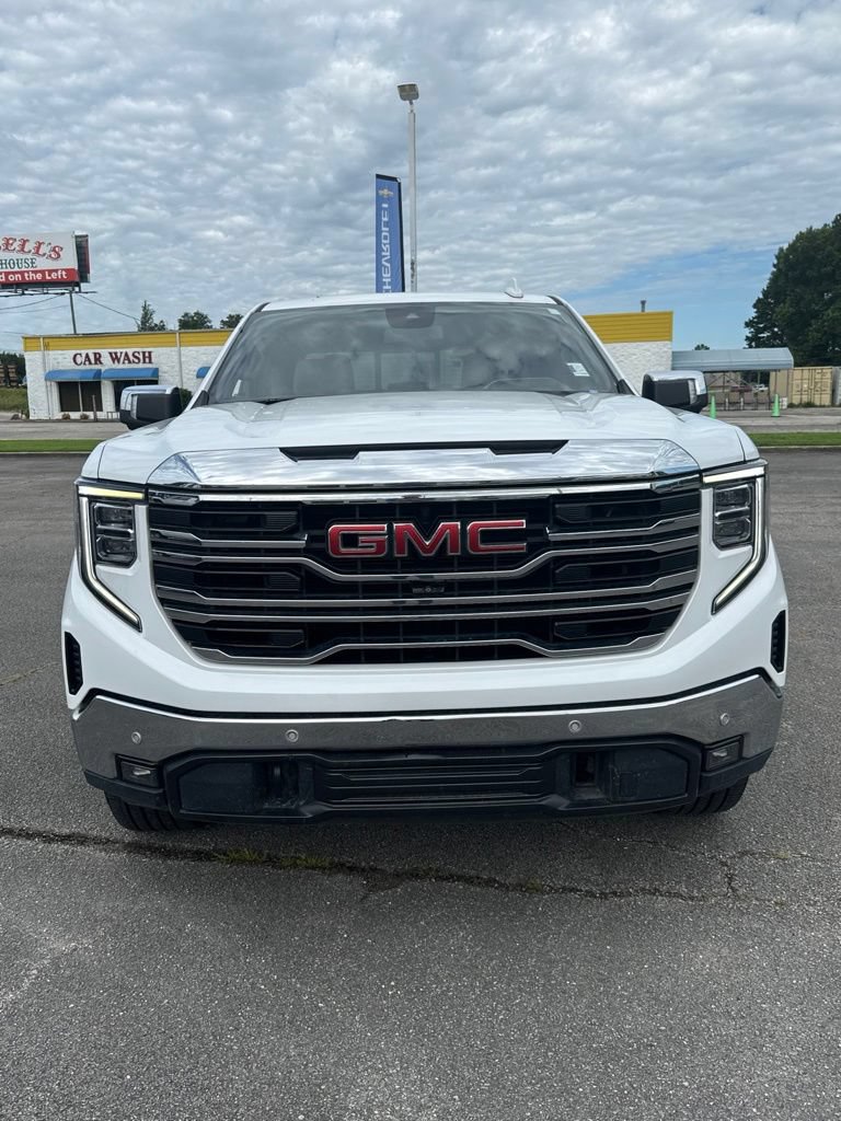 Used 2022 GMC Sierra 1500 SLT w/ SLT Premium Plus Package AWD/4WD image 23