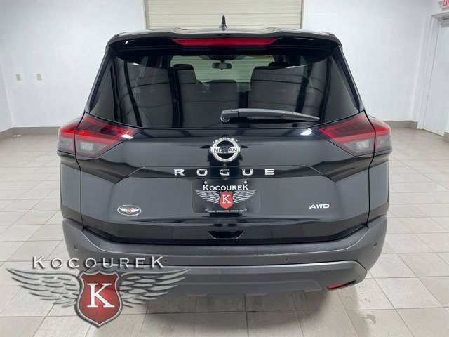 Used 2021 Nissan Rogue S image 5