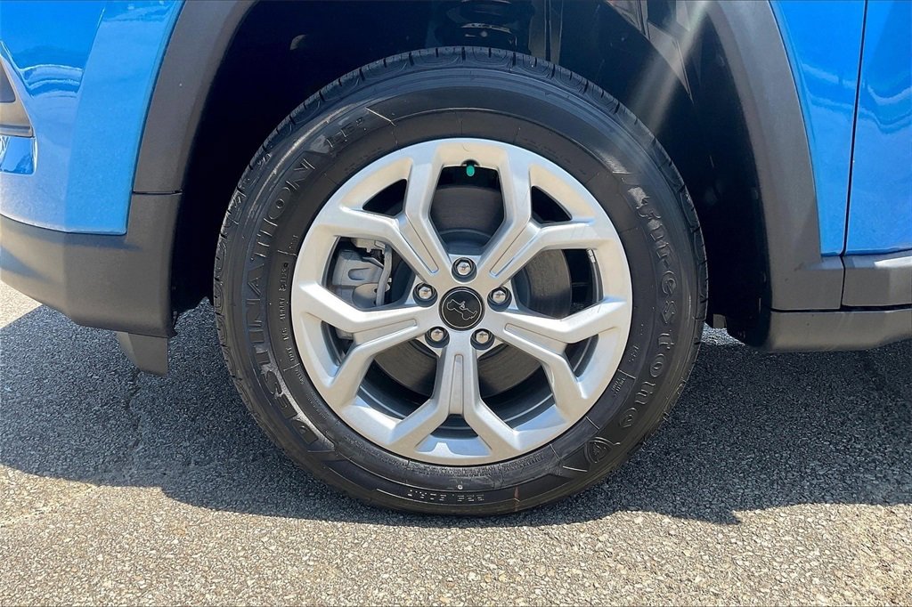 New 2025 Jeep Compass Latitude w/ Convenience Group image 12