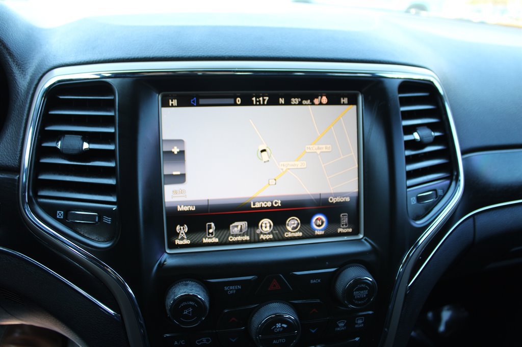 Used 2014 Jeep Grand Cherokee Limited w/ Luxury Group II RWD image 25