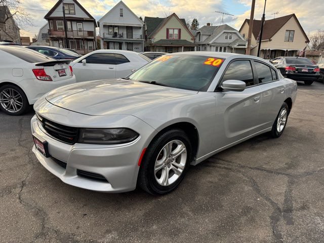 Used 2020 Dodge Charger SXT w/ Leather Interior Group RWD image 3