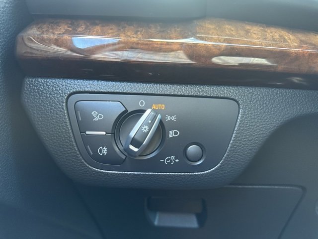 Used 2019 Audi Q5 2.0T Premium w/ Convenience Package image 14