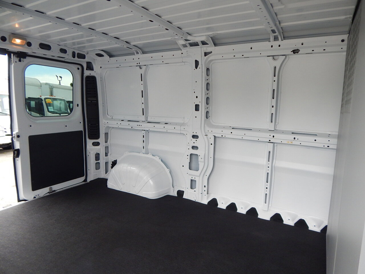 Used 2018 RAM ProMaster 1500 FWD image 15
